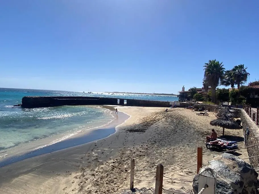 Porto Antigo - Charming & Peaceful Apartment Overlooking Pool And Sea Santa Maria 0*,  Cabo Verde