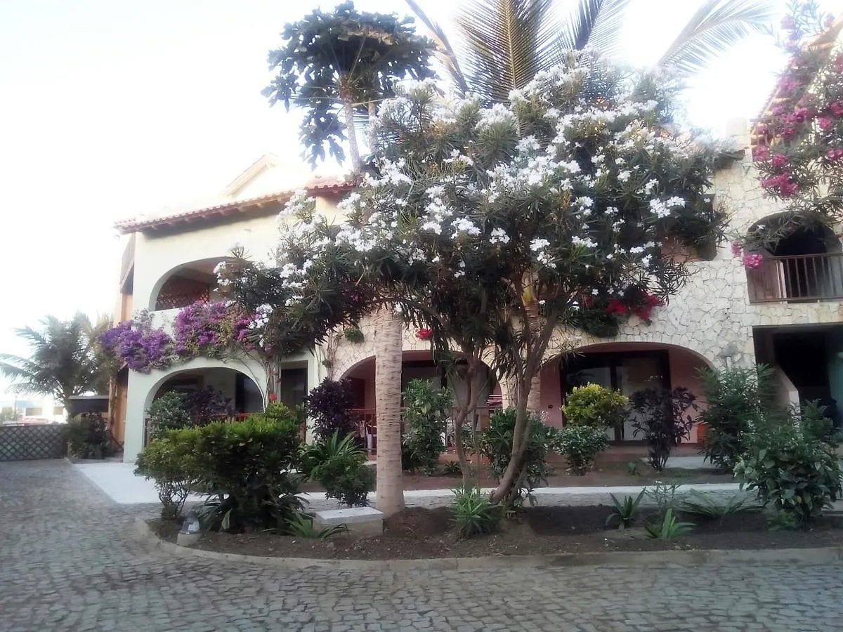 Porto Antigo - Charming & Peaceful Apartment Overlooking Pool And Sea Santa Maria